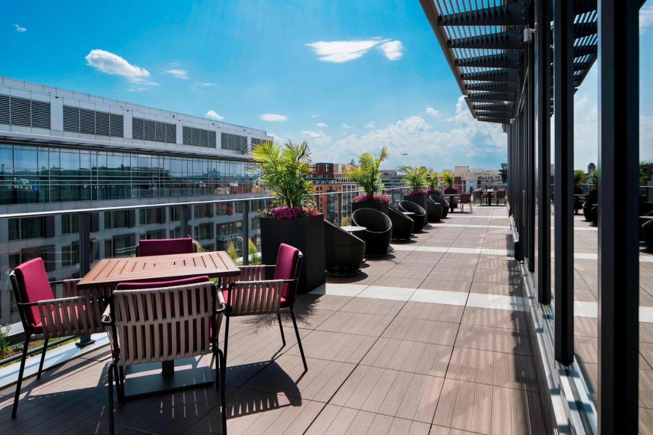 Courtyard By Marriott Washington Downtown/Convention Center Hotel Екстериор снимка
